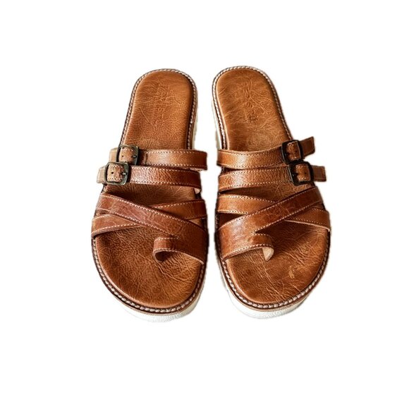 BedIStu Crawler Women's Size 8 Flat Cushioned Leather San… - Picture 1 of 8